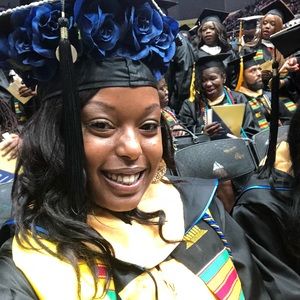 Meet your Posher, Shadae